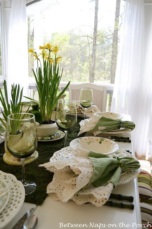 Spring Easter Table Setting with Daffodil and Moss Centerpiece - Spring Easter Table Setting with Daffodil and Moss Centerpiece -   30 Easter Decor Ideas for the Home